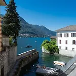 Romantic Pier By Rent All Como
