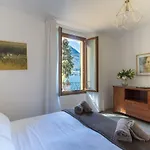 Romantic Pier By Rent All Como