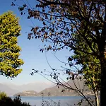 Lakefront Villa Del Pierangelo