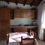Chalet Con Piscina