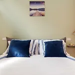 Lora Center Apartment