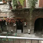 La Corte Di Camilla