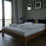 Lago Como Escape