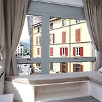 Aria Como Center Suite
