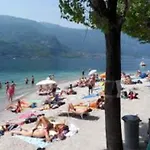 Il Rifugio Del Viandante Lake