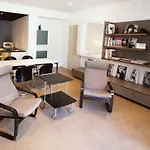 Villa Nila