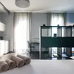 Via Mentana 32 - The House Of Travelers