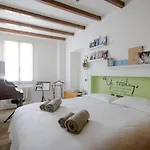 Cantù 29 - By House Of Travelers -