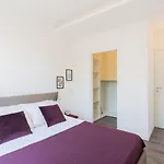 Central & Modern Apartment By Rent All Como