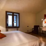 Cernobbio Art Apartment