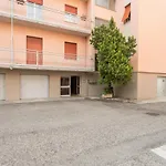 Santa Chiara Apartment By Myhomeincomo