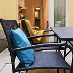 La Corte Fiorita Como