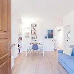 Rosart House By Rent All Como