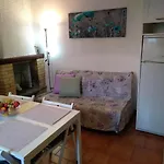 Varenna Center, Contrada Del Prato