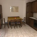 B&B \