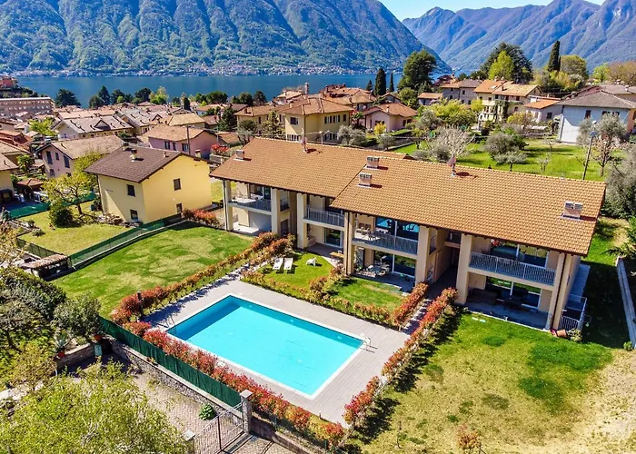 Silvia Lenno House - The House Of Travelers