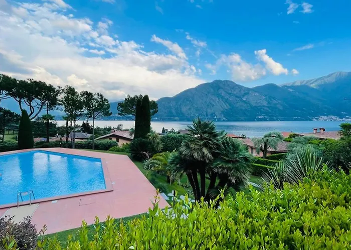 Lake View, Swimming Pool, Tennis Court And Private Parking