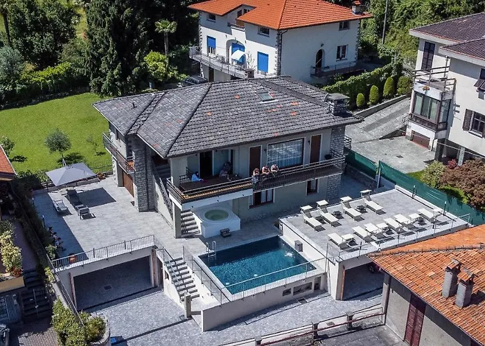 Villa Senagra Holidays Lake Como
