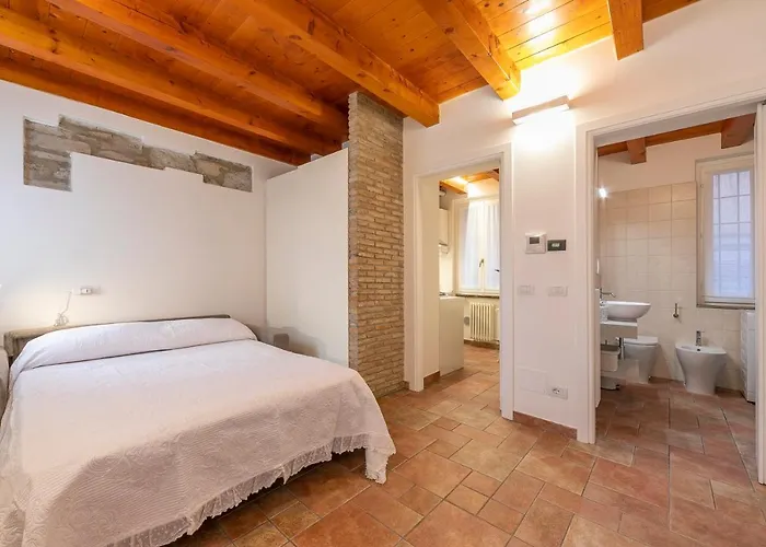 Via 5 Giornate 13 - Apartment
