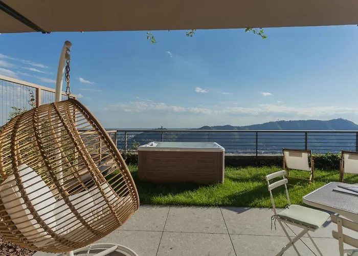 La Vista Bonita By Rent All Como
