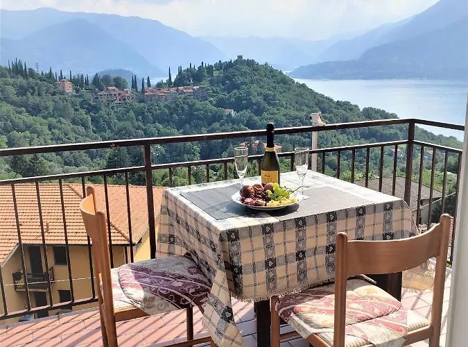 Romantic Lake Como Escape With View