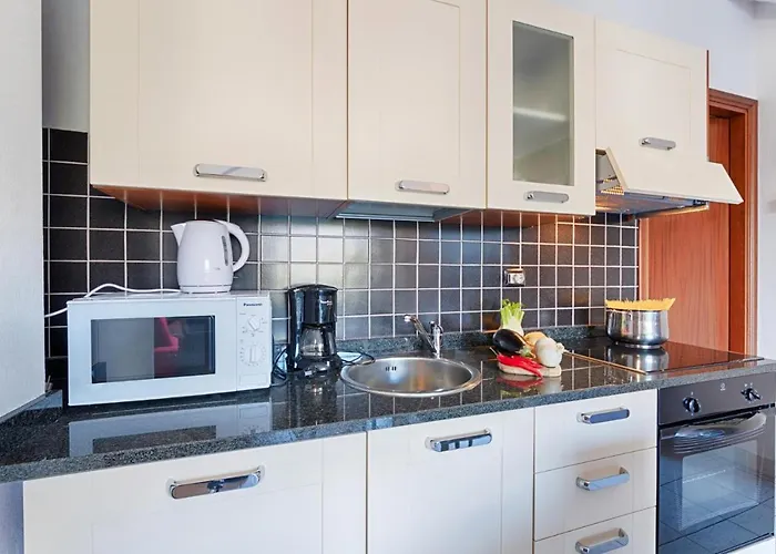 1-Bedroom Apartment Bello Posto