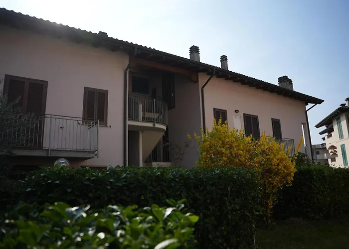 My Holiday - Casa Chiara Domaso