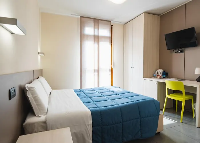 Parini Hotel