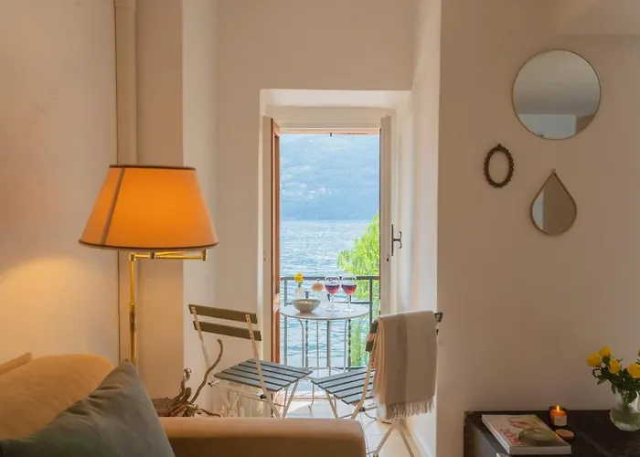 Il Porticciolo By Rent All Como