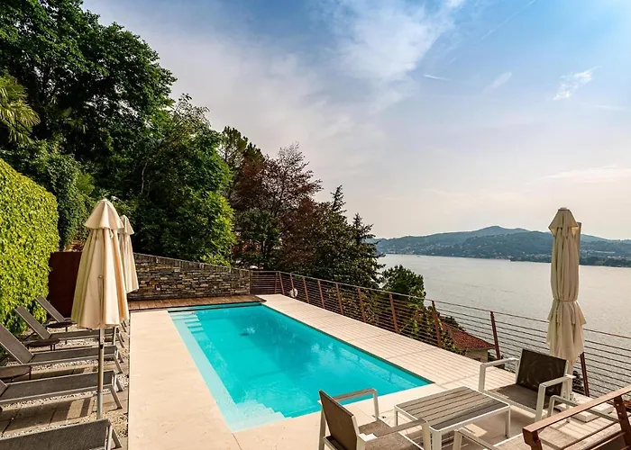 Luxury Como Lake Apartment