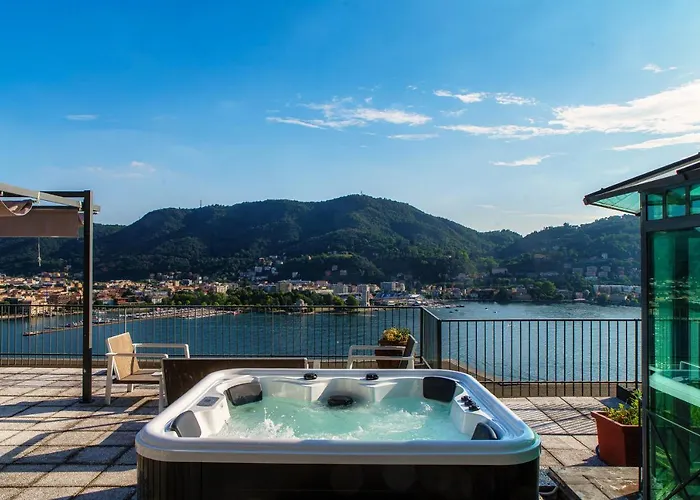 Como Unbelievable View - The House Of Travelers