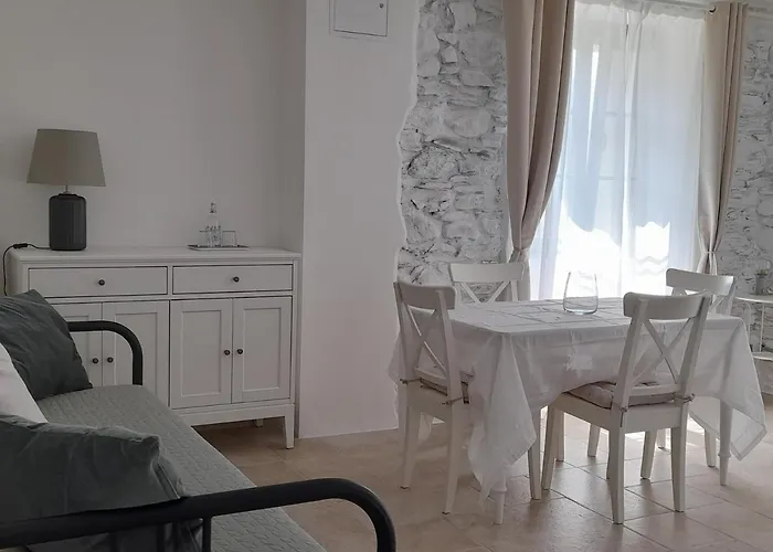 Ape Bianca - Appartamento Mimosa