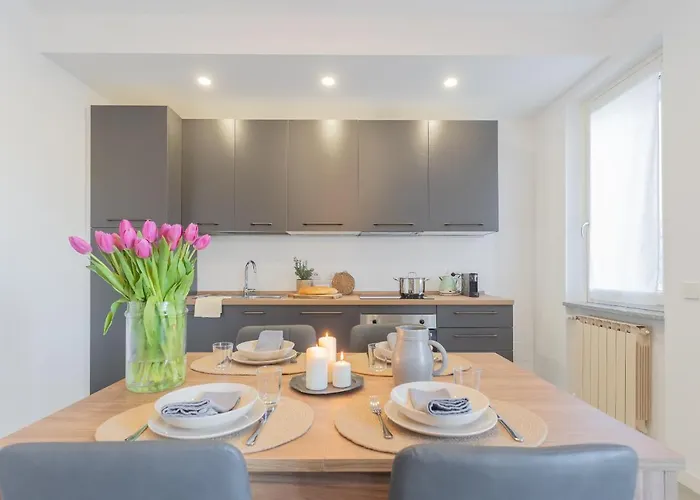 Isola Felice Grandate By Rent All Como