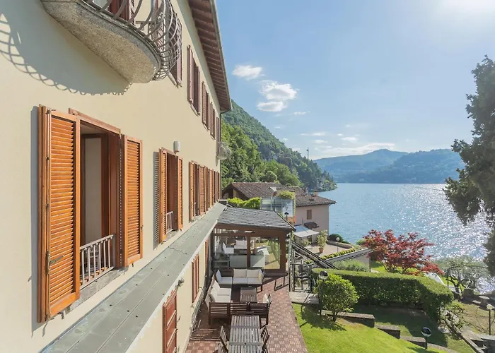 Front Lake Apartment With Private Funicular By Rent All Como