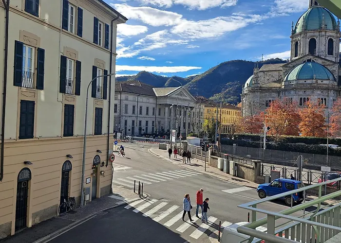 The Window On The Theatre And The Cathedral - Luxury Apartment