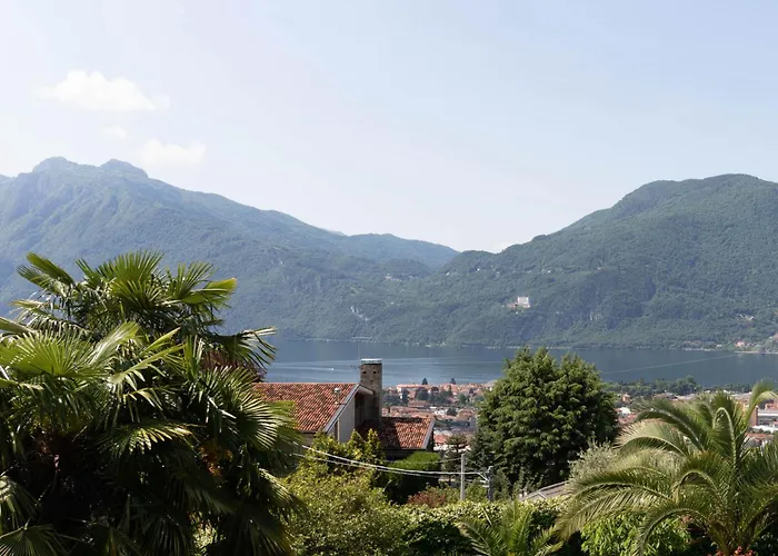 Mamma Ciccia Holiday Home - Mountains & Lake