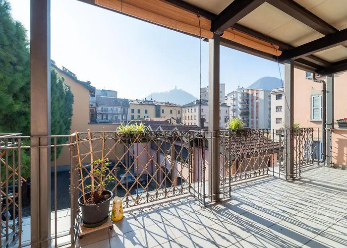 Gerbett Apartment With Terrace By Wonderful Italy