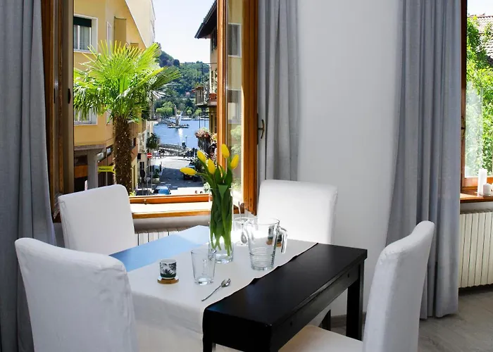 Joivy Cute Apt Close By The Lake With Parking