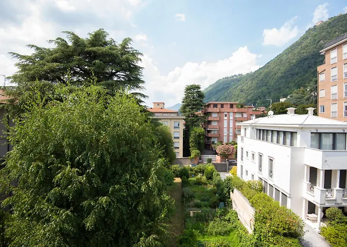 West Park Suite With Parking By Holiday Solutions