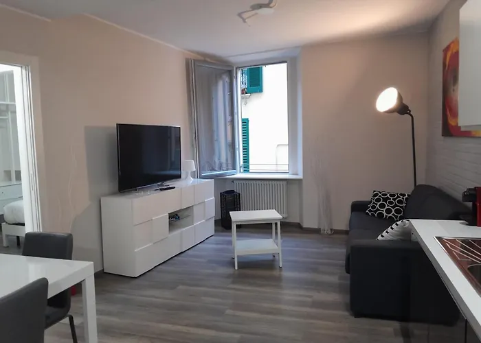 Central Beautiful Flat