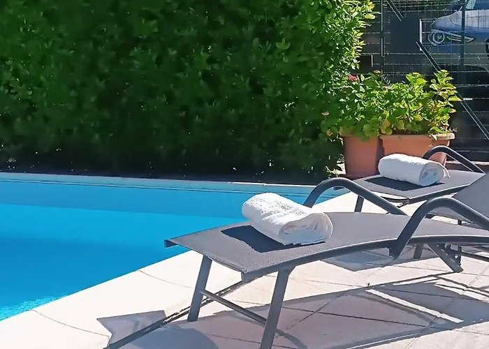 Residence Solare Con Piscina - Appartamento 5