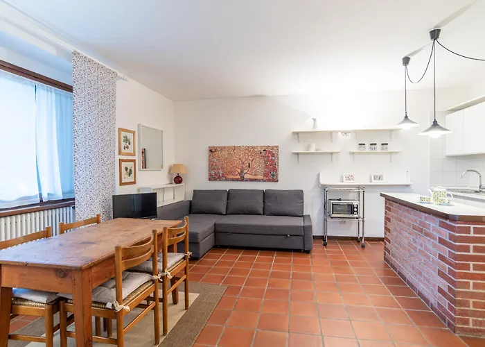 Como Cozy Studio Apartment