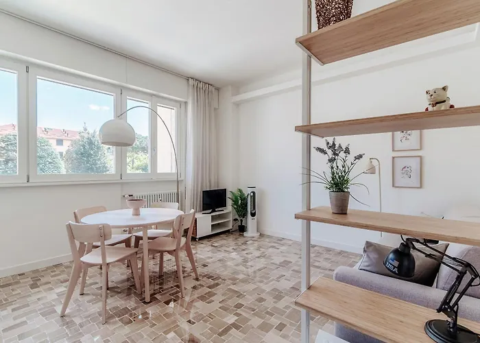 Ria Apartment By Quokka 360 - In The Centre Of Como