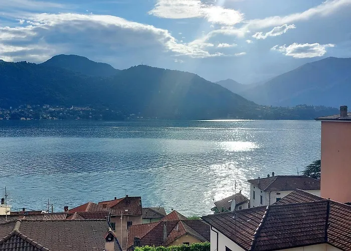 Golden Lake View
