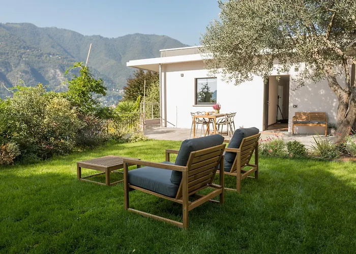 Villa Olivo - By Myhomeincomo