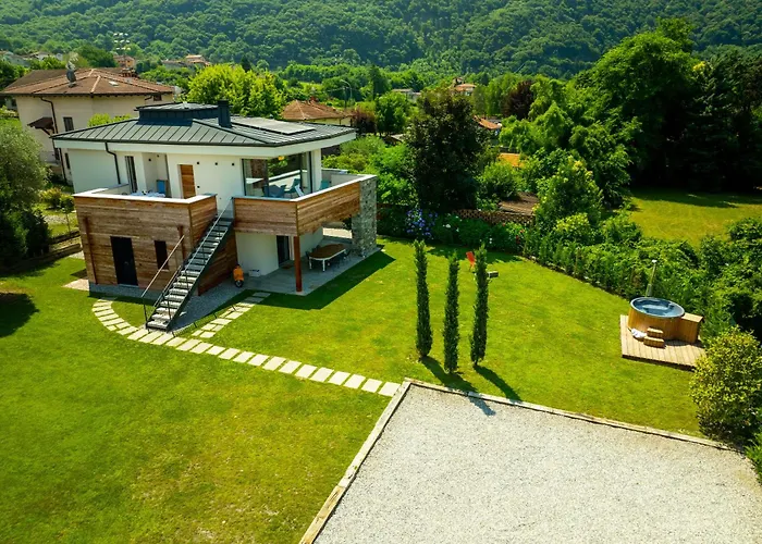 La Villa Del Lago In Terrazzo
