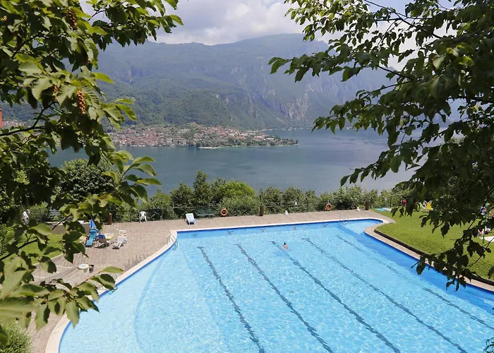 Como Lake Kosmopolitan