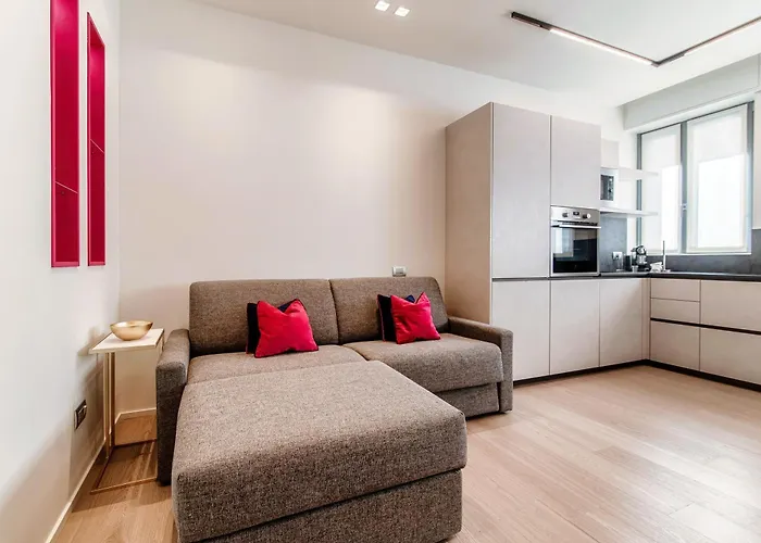Rubini Suites - By Myhomeincomo