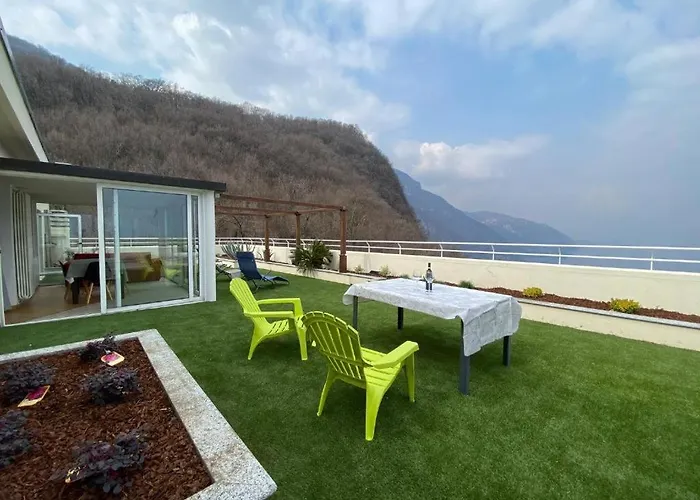 Penthouse With Big Terrace In Residence With Pool