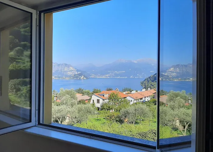 Balcony Lake View Apartment